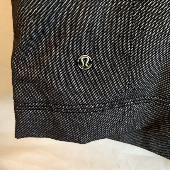 Lululemon jacket - Picture 7 of 8